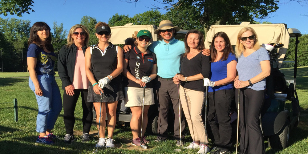 ladies golf group photo